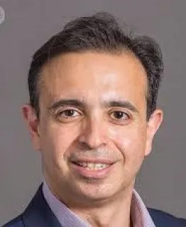 Dr.Felipe Dhawahir 