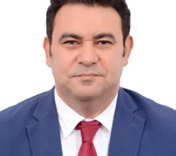 Dr.Tarek Naggar